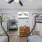Contemporary & Fully Updated Heated Pool Home - Tampa