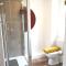 Maltings House Cosy and Stylish 2 bedroom flat near the city centre with free parking and ensuite rooms