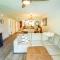 Golf and Tennis Community-Lakeview Oasis-Private Patio