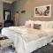 Mabet & Gabriella Guest Rooms - Robertson
