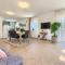 Complex of two villas Palera XXL with private pools - 利兹扬