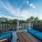 Backyard Oasis- Steps 2 Beach, Private Pool & Bar, Sleeps 16, 7 Bedrooms 5 and a half bathrooms "The Lucky Penny" - Isle of Palms