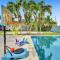 Casa Lago 5BR Waterfront Home & Pool Near Hard Rock Casino - Fort Lauderdale