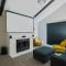 Perfect Getaway Home w Pool Jacuzzi Cinema Room