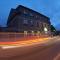 Sun-House Pension&Restaurant -ParkingFree- - Praha