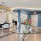 WaterWalk Extended Stay by Wyndham Kansas City - Overland Pk