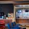 Holiday Inn Express & Suites - Glendale Downtown