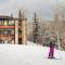 Laurelwood Condominiums 404