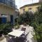 The -300 -a centrally located heritage home