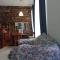 The -300 -a centrally located heritage home