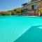 Villa Emmeline fronte mare 5 camere 6 bagni infinity pool WiFi per 12 persone