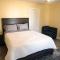 Lincoln Manor - Newly Renovated, 1mile from PHL Airport and Sports Stadiums - Prospect Park