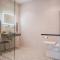 Townhouse17 Boutique Bed & Breakfast