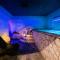 Hotel 87 eighty-seven - Maison dArt Collection