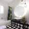 Athenian Apartment in the center with Jacuzzi