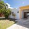Charming 3-Bed Villa in Maho