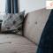 Spacious 3 bedroom house with wifi and car parking By Hinkley Homes Short Lets & Serviced Accommodation