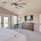 Complimentary Heated Pool Goodyear Getaway! - Liberty