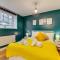 Modern Serviced Apartment Stevenage Town Centre up to 4people - Stevenage