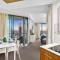 Interconnecting 2 Bedroom Unit at Legends — Q Stay