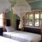 Pan guest house Donkhone