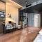 FreshSuites & Bar