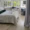 La Belle Guest House