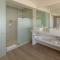 Celtic Manor Guest House & Wellness Spa
