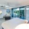 Yacht Harbour Tower 5 - Oceanviews, buggy and private lift access and valet service