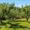 Romantic farmhouse with idyllic garden - Bamble