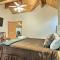 Spacious Pine Mountain Club Cabin with Fire Pit - Pine Mountain Club