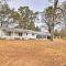 Charming Gadsden Home with Golf Course Views! - 加兹登