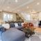 Beautiful 2 Story Right by the Water, Ocean View - لونغ بيتش