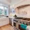 Beautiful 2 Story Right by the Water, Ocean View - لونغ بيتش