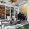 Beautiful 2 Story Right by the Water, Ocean View - لونغ بيتش
