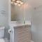 Beautiful 2 Story Right by the Water, Ocean View - لونغ بيتش