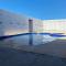 Casa com Piscina, hidromassagem e churrasqueira. - 卡诺格布拉达
