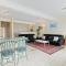 Black Dolphin Waterfront Apartment