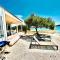BUQEZ ECO RESORT - Beach Villa 28 - Directly by beach