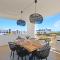 Designer Beachfront Apartment in Big Bay with swimming pool- 2 bedroom, 1 Azure - 开普敦