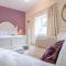 4 Ropers Court, Lavenham