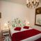 Delfini Trevi House