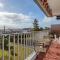 Duplex de caractère 4 chambres avec balcon, près du centre et des commerces, parking inclus - FR-1-4-526