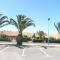 Maison cosy avec mezzanine, terrasse, piscine et parking – Saint-Cyprien - FR-1-225D-558