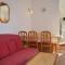 Maison cosy avec mezzanine, terrasse, piscine et parking – Saint-Cyprien - FR-1-225D-558