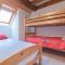 Appartement Triplex à Saint-Lary, 4 chambres, 9 pers, balcon, parking, WiFi optionnel - FR-1-296-287