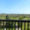 Appartement front de mer avec piscine, 6 couchages, animaux admis - FR-1-225D-83
