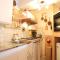 Grand studio 4 pers avec balcon au cœur de Briançon - FR-1-330C-3
