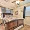 Jacksonville Getaway with Yard about 2 Mi to Beach! - جاكسونفيل