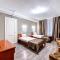 Holosiyvsky Hotel - Kiev